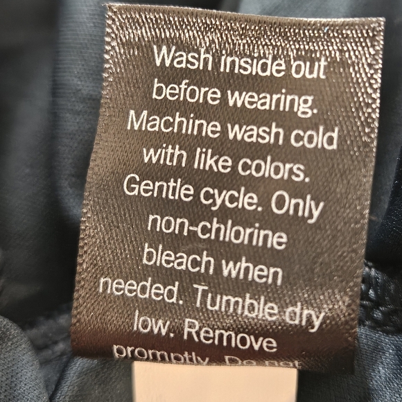 Simply Vera Vera Wang Size L Green Velvet Long-Sleeved Round Neck Blouse Shirt T - Picture 8 of 16